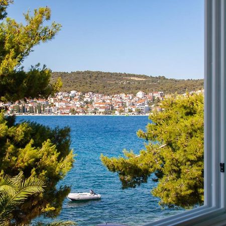 Marcel Apartment Mit Meerblick Trogir Ngoại thất bức ảnh