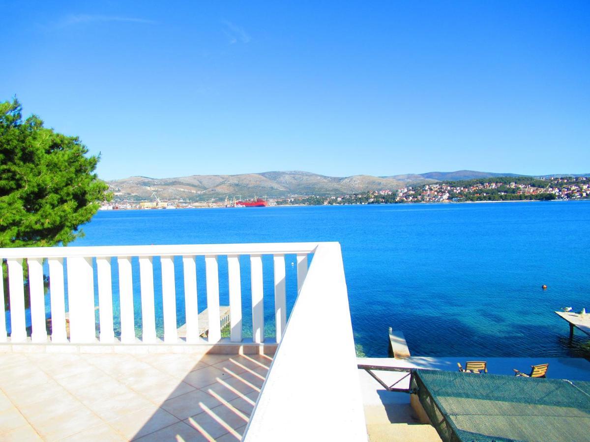 Marcel Apartment Mit Meerblick Trogir Ngoại thất bức ảnh