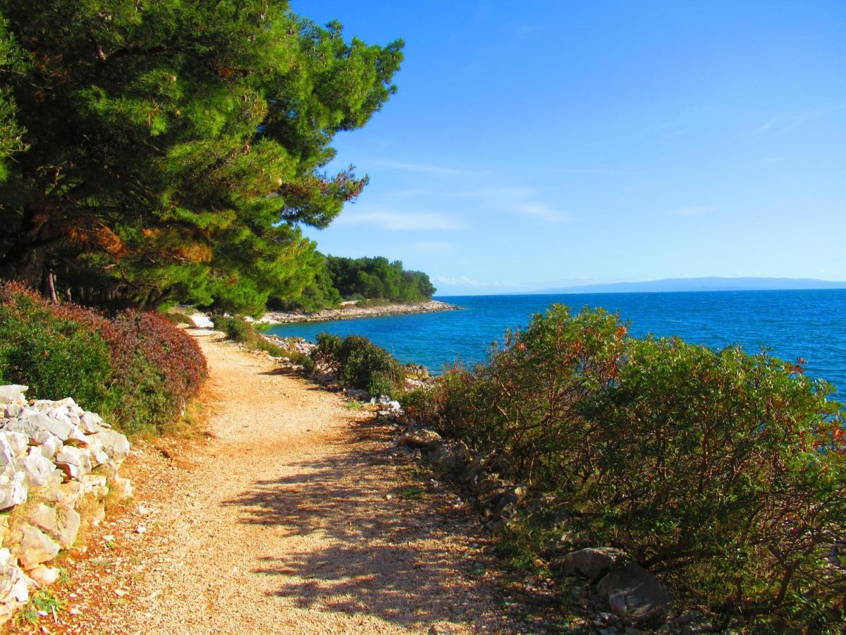 Marcel Apartment Mit Meerblick Trogir Ngoại thất bức ảnh