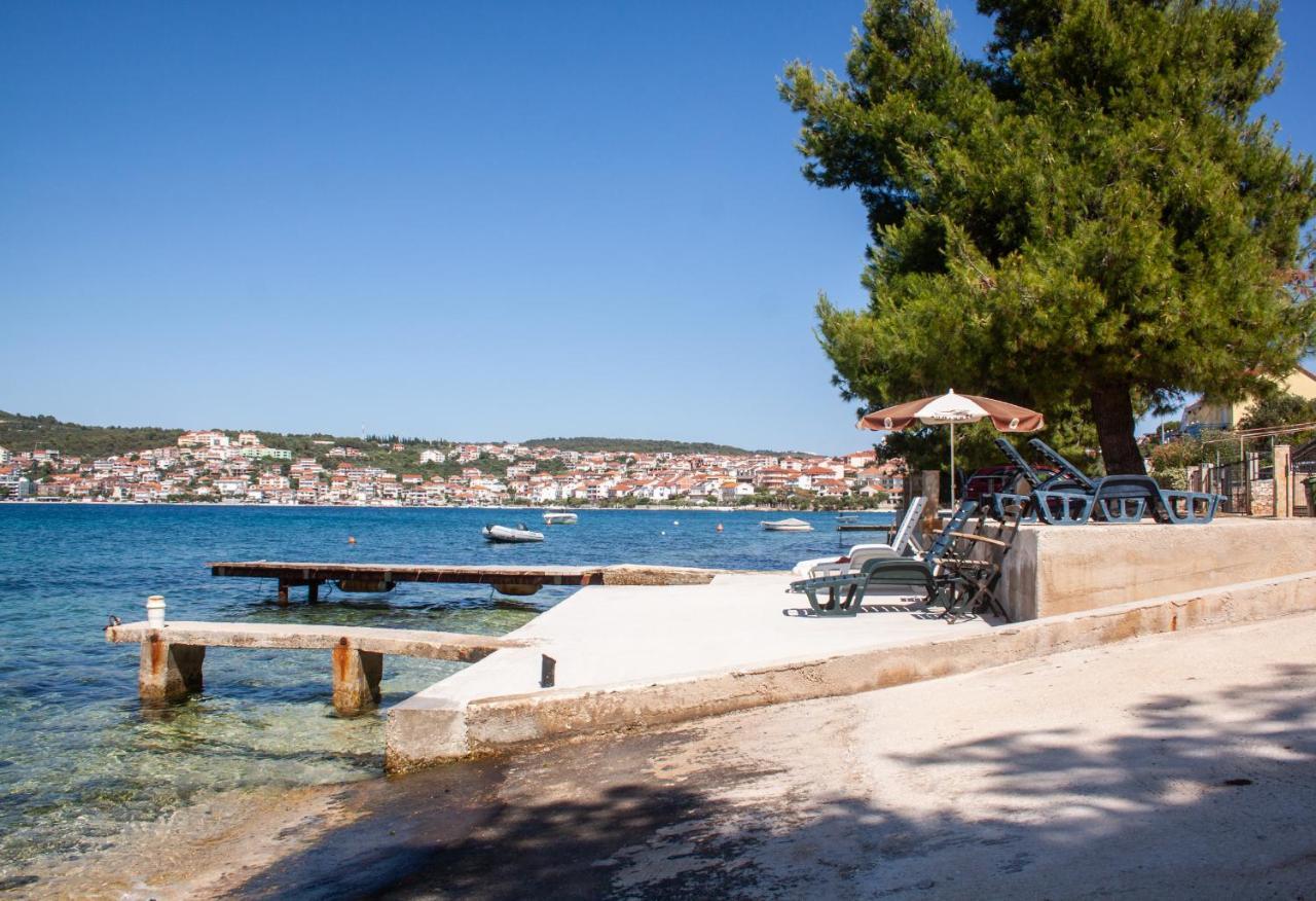 Marcel Apartment Mit Meerblick Trogir Ngoại thất bức ảnh