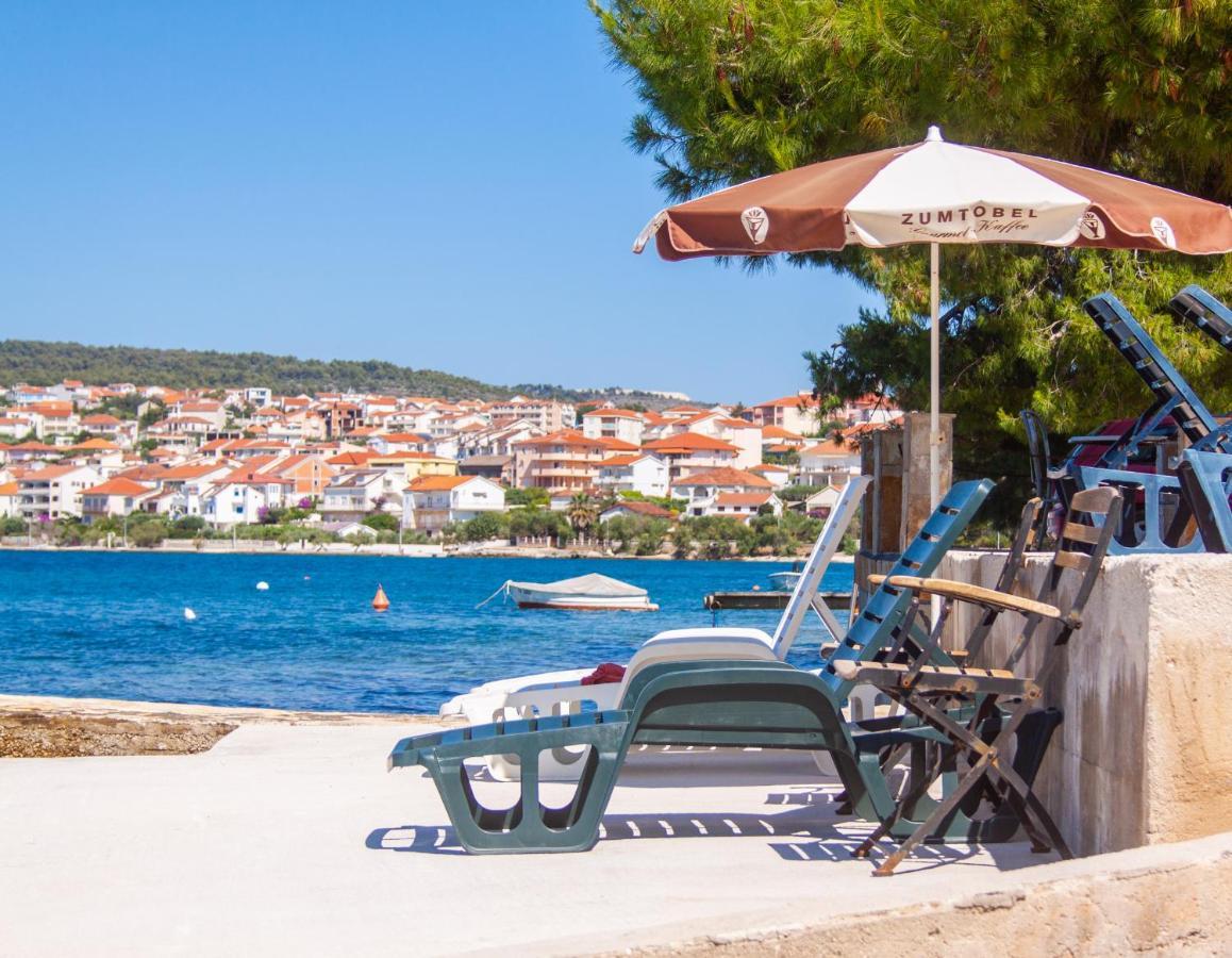 Marcel Apartment Mit Meerblick Trogir Ngoại thất bức ảnh