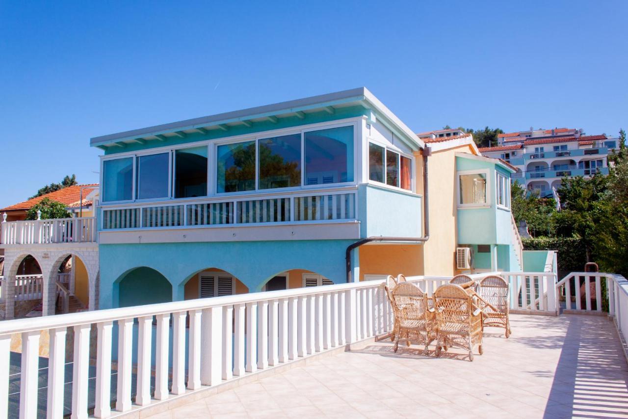Marcel Apartment Mit Meerblick Trogir Ngoại thất bức ảnh